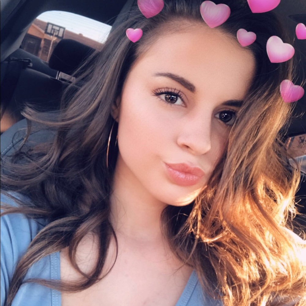 Meet your Posher, Aylissa